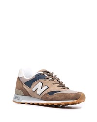 braune Sportschuhe von New Balance