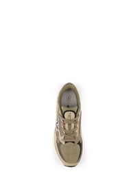 braune Sportschuhe von New Balance