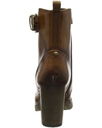 braune Stiefel von Bugatti