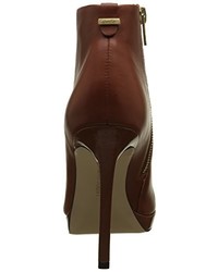 braune Stiefel von Calvin Klein