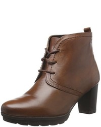 braune Stiefel von Caprice