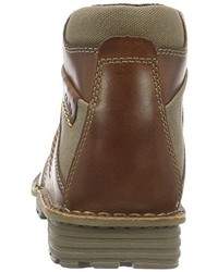 braune Stiefel von Clarks