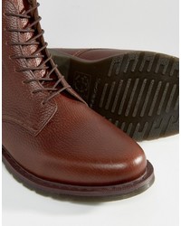 braune Stiefel von Dr. Martens