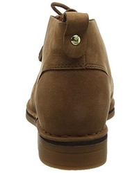 braune Stiefel von Hush Puppies