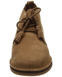 braune Stiefel von Hush Puppies