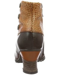 braune Stiefel von Laura Vita