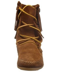 braune Stiefel von Minnetonka