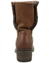 braune Stiefel von PLDM by Palladium