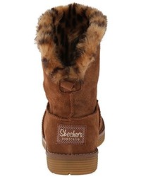 braune Stiefel von Skechers