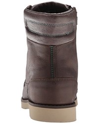 braune Stiefel von Teva