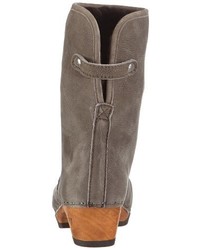 braune Stiefel von Woody