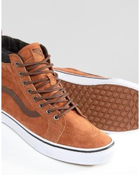 braune Turnschuhe von Vans