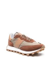 braune Wildleder niedrige Sneakers von Tod's