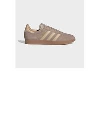 braune Wildleder niedrige Sneakers von adidas Originals