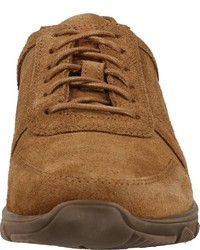 braune Wildleder niedrige Sneakers von camel active