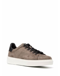 braune Wildleder niedrige Sneakers von Woolrich