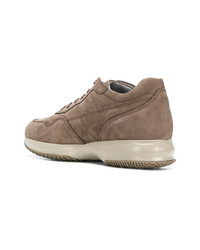 braune Wildleder niedrige Sneakers von Hogan