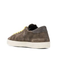 braune Wildleder niedrige Sneakers von D.A.T.E