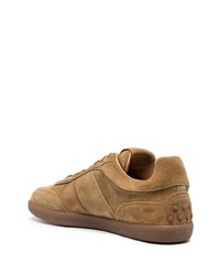 braune Wildleder niedrige Sneakers von Tod's