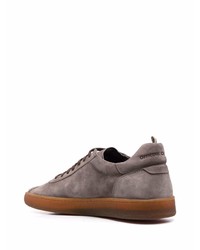 braune Wildleder niedrige Sneakers von Officine Creative