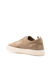 braune Wildleder niedrige Sneakers von Officine Creative