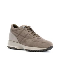 braune Wildleder niedrige Sneakers von Hogan