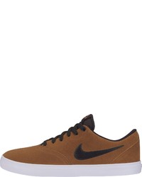 braune Wildleder niedrige Sneakers von Nike SB