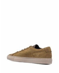 braune Wildleder niedrige Sneakers von Common Projects