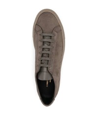 braune Wildleder niedrige Sneakers von Common Projects