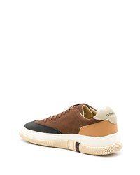 braune Wildleder niedrige Sneakers von OSKLEN