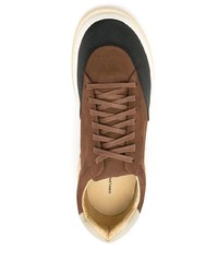 braune Wildleder niedrige Sneakers von OSKLEN