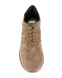 braune Wildleder niedrige Sneakers von Alberto Fasciani