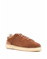 braune Wildleder niedrige Sneakers von Clarks Originals