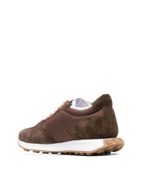 braune Wildleder niedrige Sneakers von Hogan