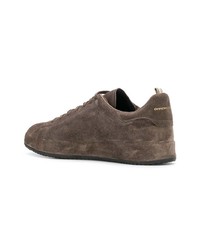 braune Wildleder niedrige Sneakers von Officine Creative