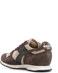 braune Wildleder Turnschuhe von Diadora