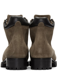 braune Wildlederstiefel von DSQUARED2