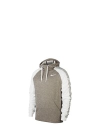 brauner Pullover mit einem Kapuze von Nike
