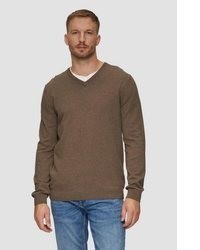 brauner Pullover mit einem V-Ausschnitt von s.Oliver