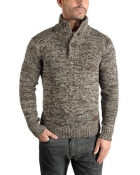 brauner Pullover mit einem zugeknöpften Kragen von Solid