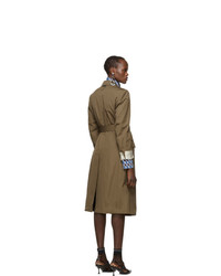 brauner Trenchcoat von Prada