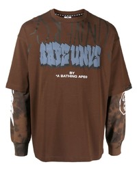 braunes bedrucktes T-Shirt mit einem Rundhalsausschnitt von AAPE BY A BATHING APE