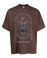 braunes bedrucktes T-Shirt mit einem Rundhalsausschnitt von Marcelo Burlon County of Milan