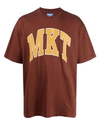 braunes bedrucktes T-Shirt mit einem Rundhalsausschnitt von MARKET