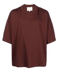 braunes bedrucktes T-Shirt mit einem Rundhalsausschnitt von Studio Nicholson
