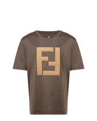 braunes besticktes T-Shirt mit einem Rundhalsausschnitt