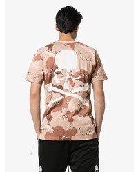 braunes Camouflage T-Shirt mit einem Rundhalsausschnitt von Mastermind Japan