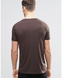 braunes T-Shirt mit einem Rundhalsausschnitt von Asos