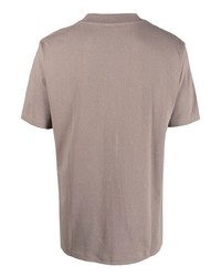 braunes T-Shirt mit einem Rundhalsausschnitt von Levi's Made & Crafted