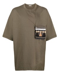 braunes T-Shirt mit einem Rundhalsausschnitt von Undercover